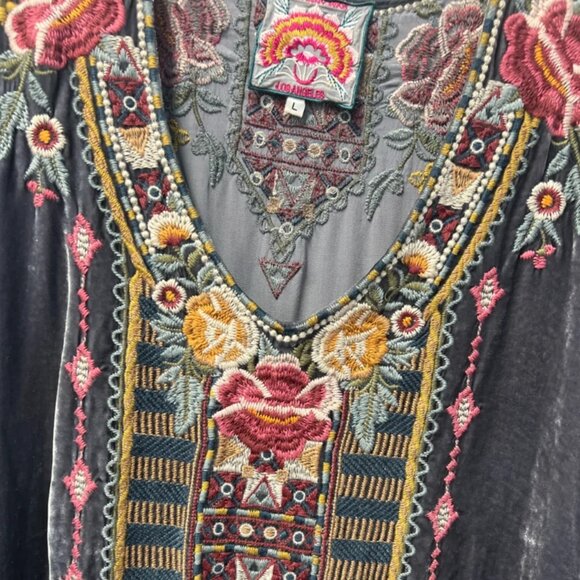 Johnny Was Cherelle Velvet Embroidered Drape Tunic Top Short Sleeve Women Size L - Picture 11 of 11